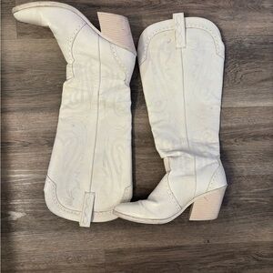 Sugar White Heeled Western Boots